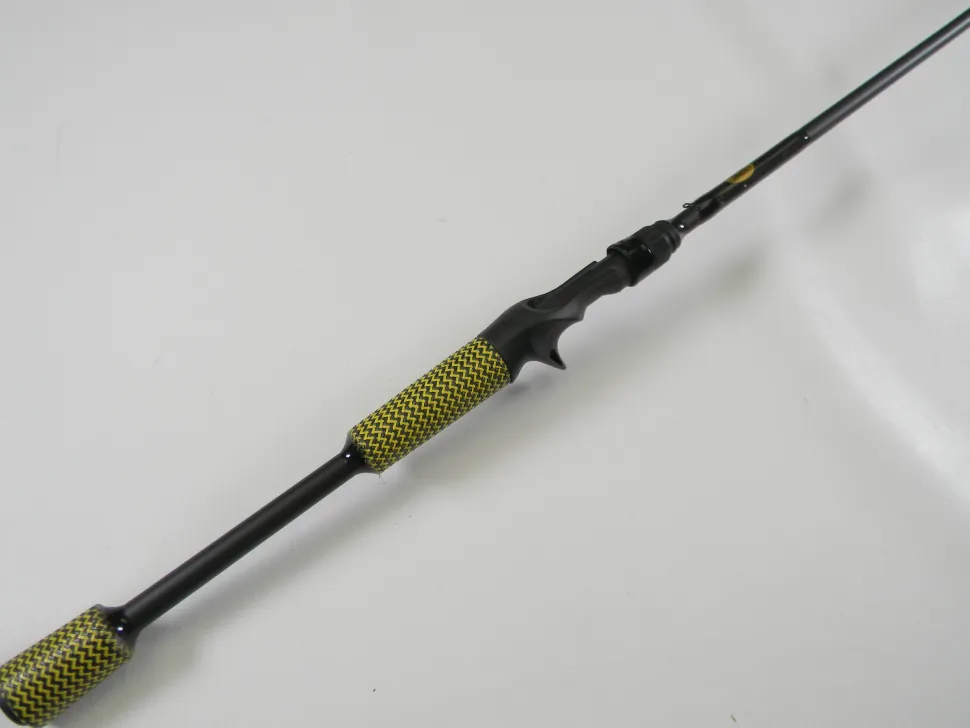 Cashion P84469b 6'9" Medium Heavy - Used Casting Rod - Good Condition