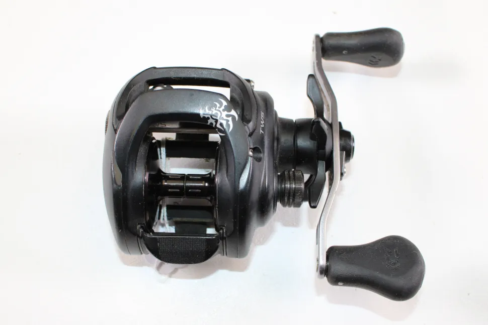 Daiwa Tatula 200 TAT200HS 7.3:1 RH - Used Casting Reel - Good Conditio