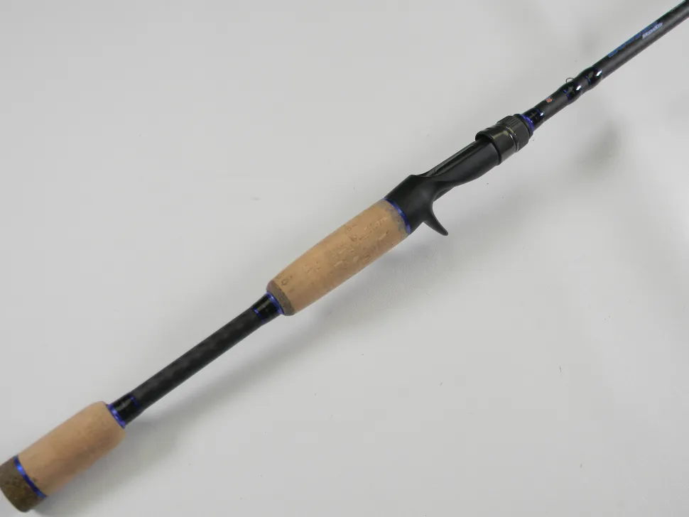 Dobyns Champion XP DC705C 7'0" Mag Heavy - Used Casting Rod - Excellen
