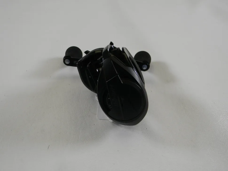 Okuma Hakai HDT 100H 7.3:1 RH - Used Casting Reel - Excellent Conditio